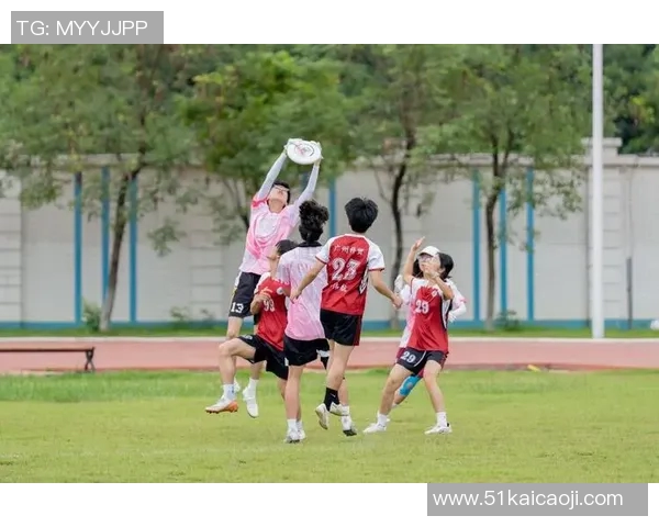 广州飞盘队在全国耐力排行榜中荣登第八名展现出强大实力与团队精神