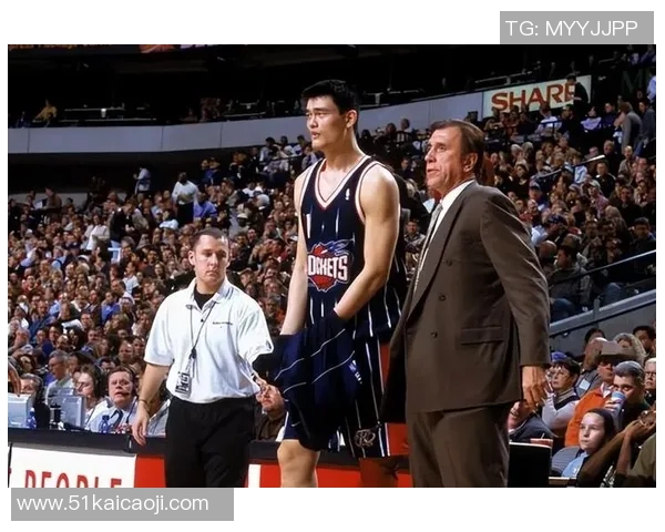 板凳球员姚明的传奇故事与篮球生涯的启示